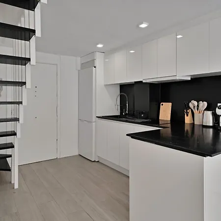 Modern And Stylish Duplex In Downtown - Palmeras Iii 114 Apartamento Marbella