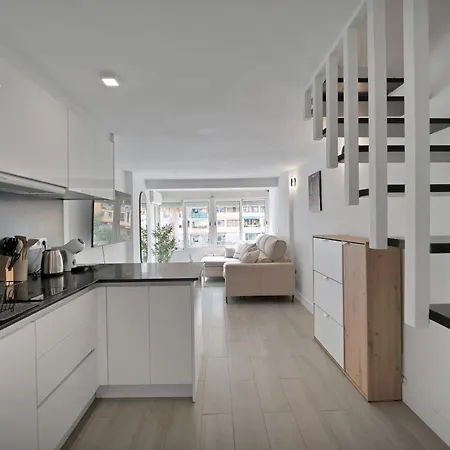 Modern And Stylish Duplex In Downtown - Palmeras Iii 114