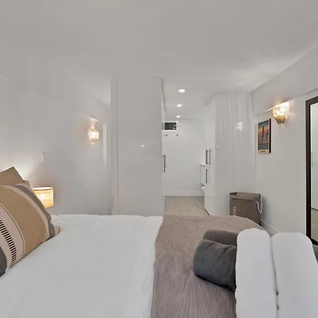 Modern And Stylish Duplex In Downtown - Palmeras Iii 114 Marbella